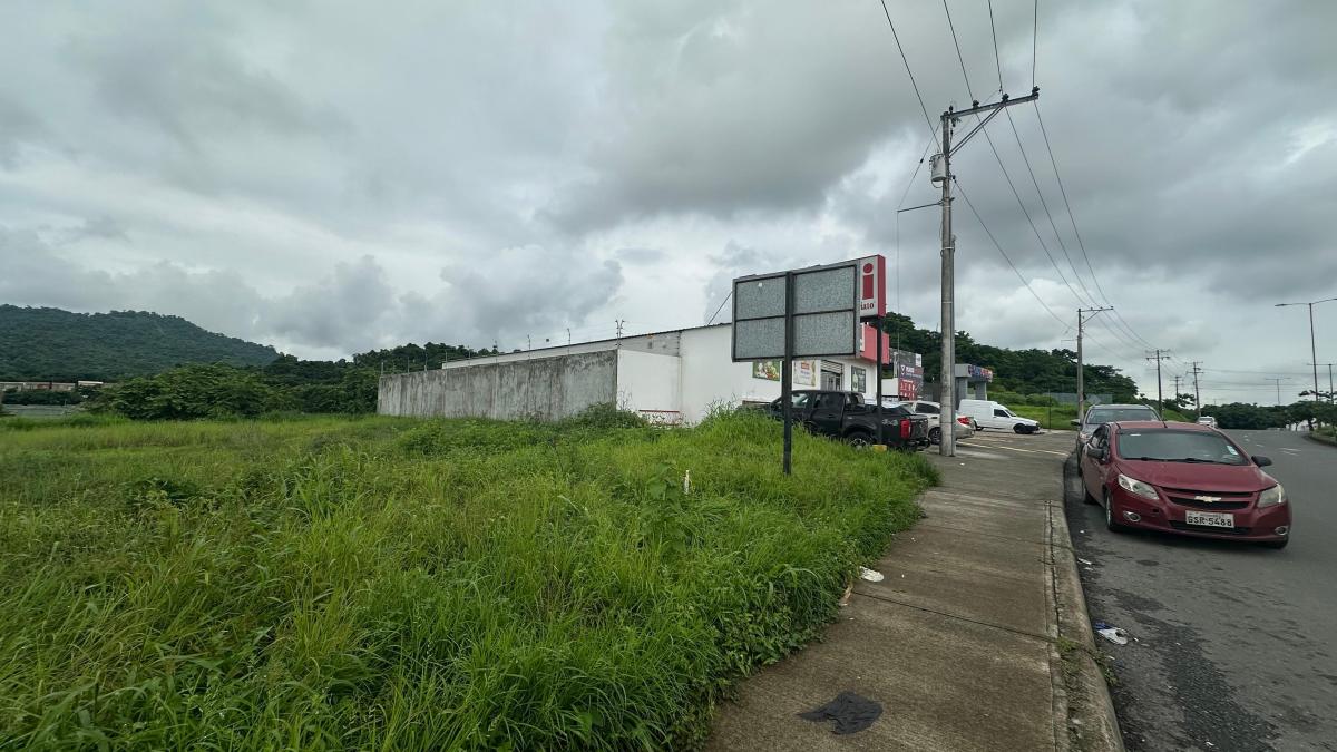 Terreno Comercial en Venta en Villa del Rey, Guayas — imagen 5