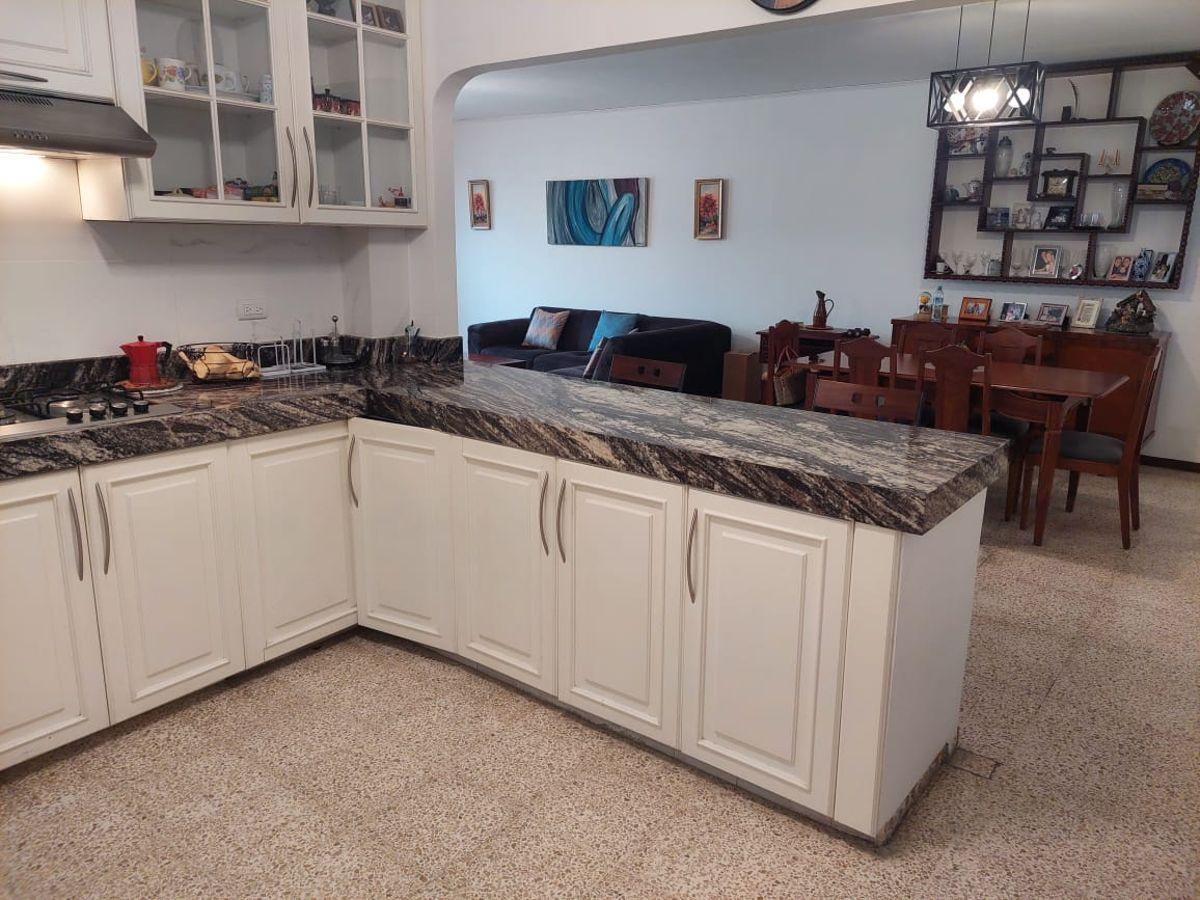 Vendo Departamento Planta Baja con Garaje en Urdesa Central. Guayas — imagen 6