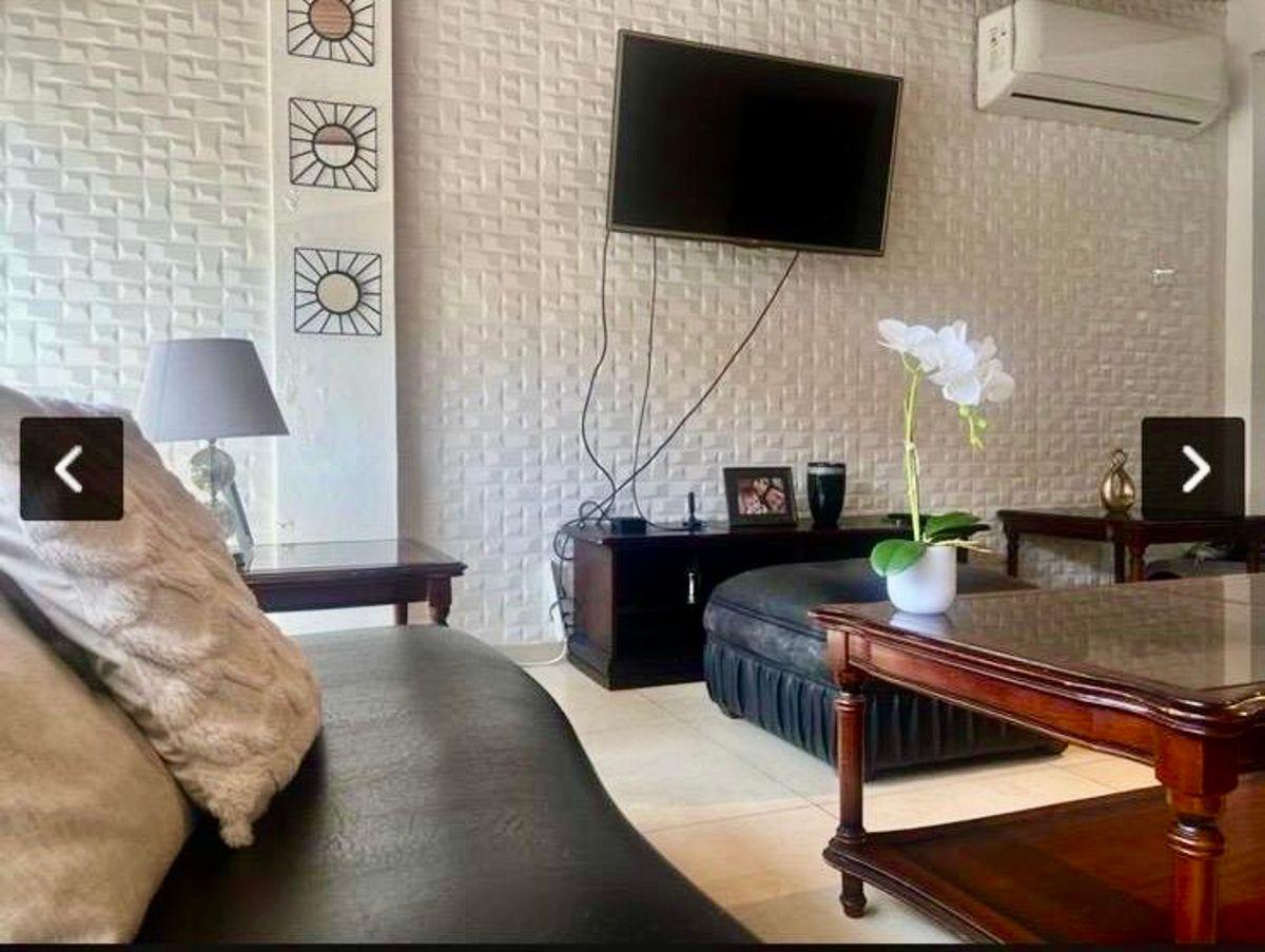Departamento Remodelado de 3 Dorm. en Urdesa, Guayas — imagen 6