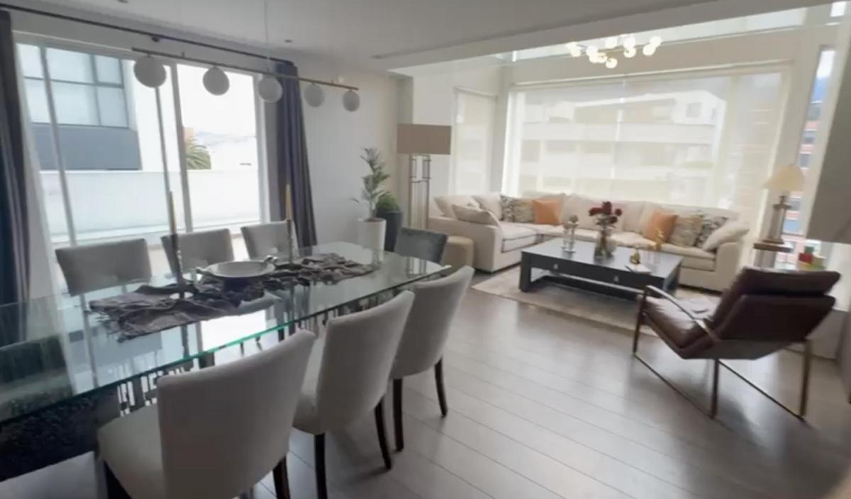 Quito, Vendo Loft, 3 Dorm. Cada Uno con Sus Baños, Excelentes Áreas, Sector González Suárez! — imagen 8