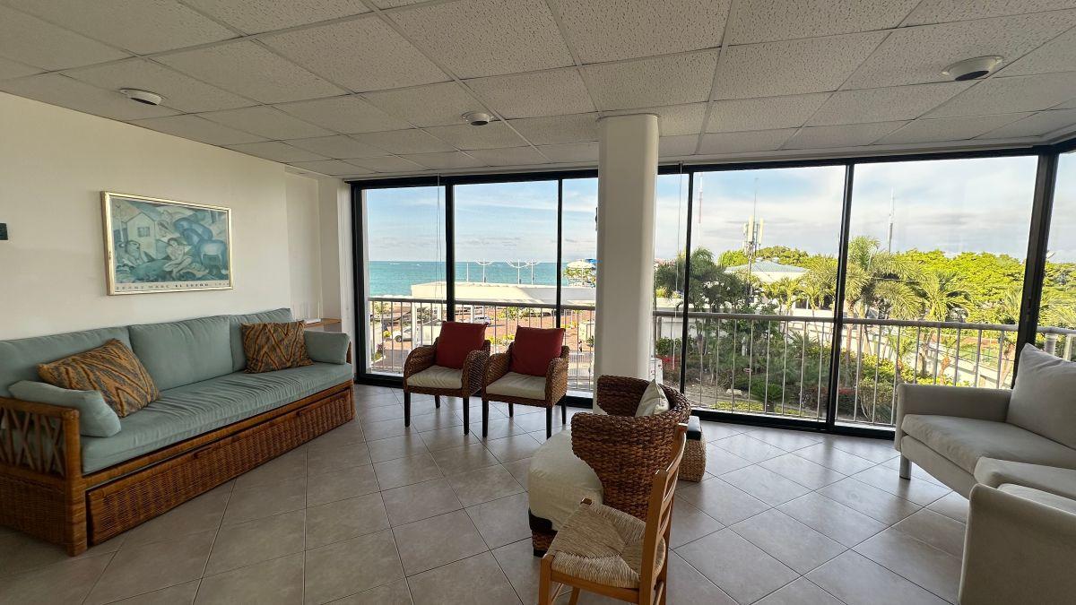 Departamento de 110 m² con 3 Habitaciones en Venta en Chipipe — imagen 10