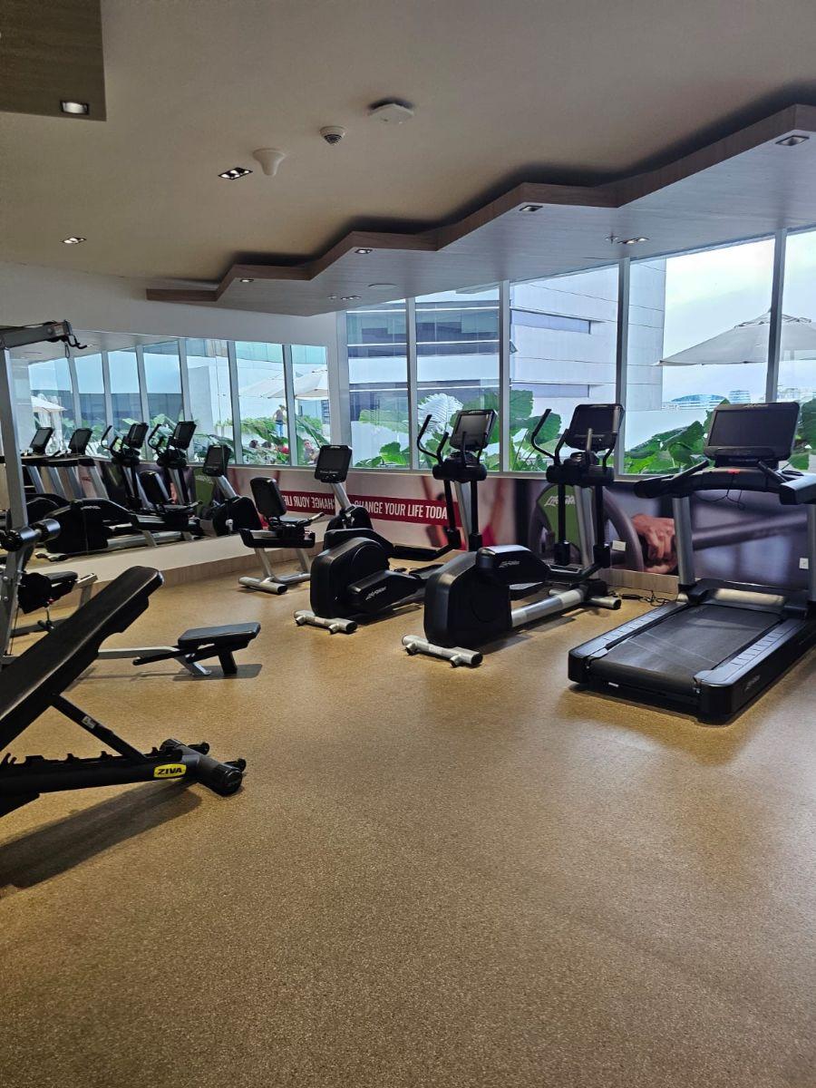 Vendo. millenium Tower, 49 m². 1 Parqueo. apartamento de Estreno. Zona del World Trade Center. Guayas — imagen 8