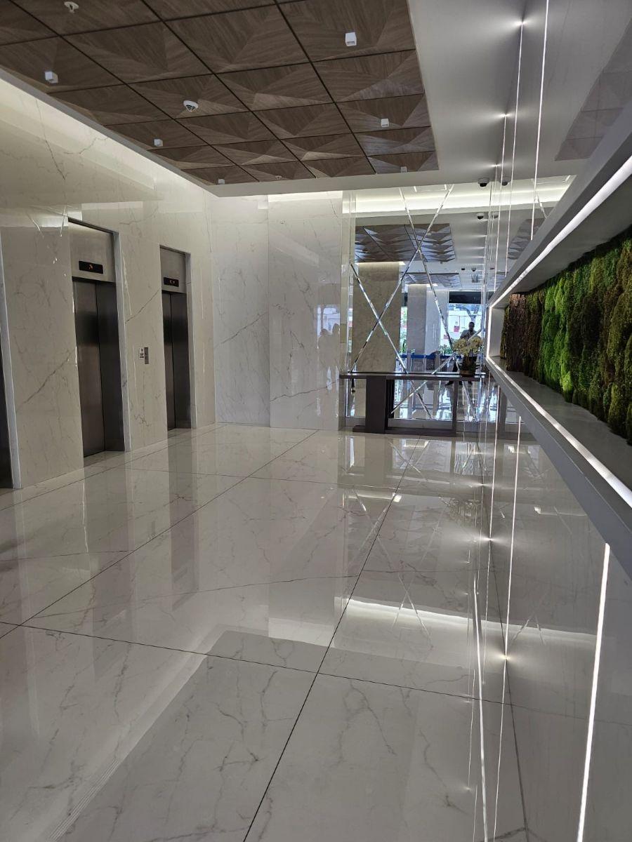 Vendo. millenium Tower, 49 m². 1 Parqueo. apartamento de Estreno. Zona del World Trade Center. Guayas — imagen 7