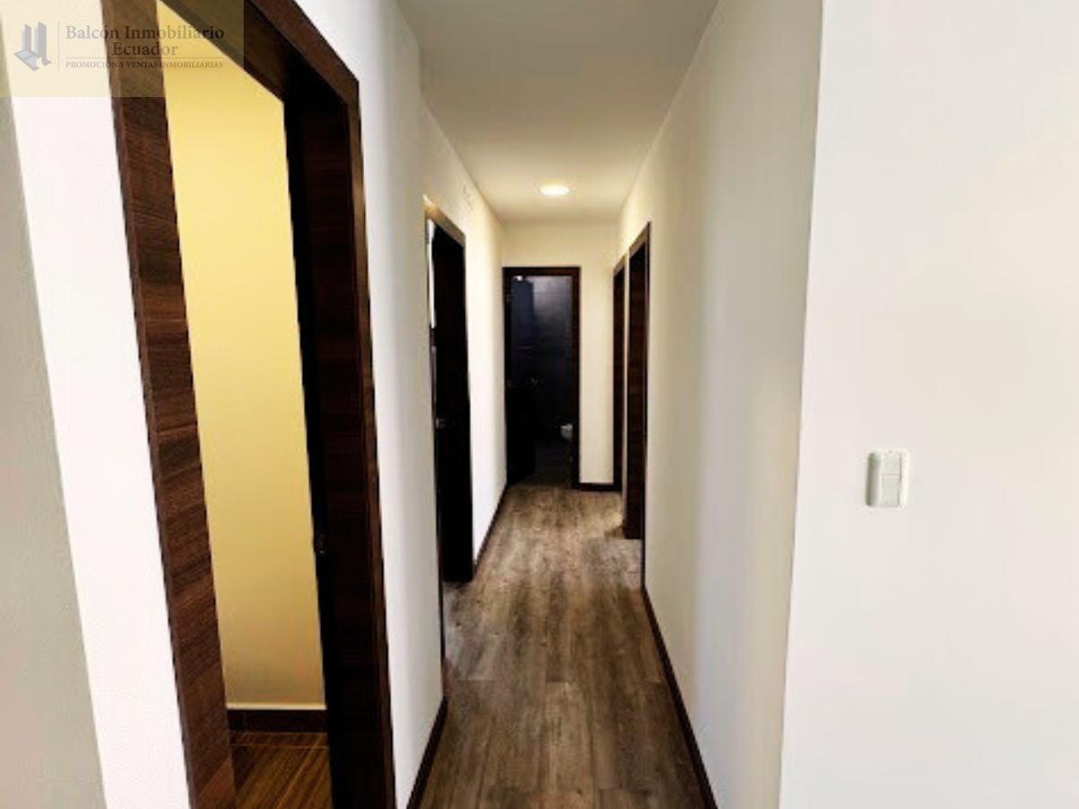 Departamento en Venta Tres Dorm. Nuevo, Dos Parqueaderos - Norte de Quito, Andalucia — imagen 7