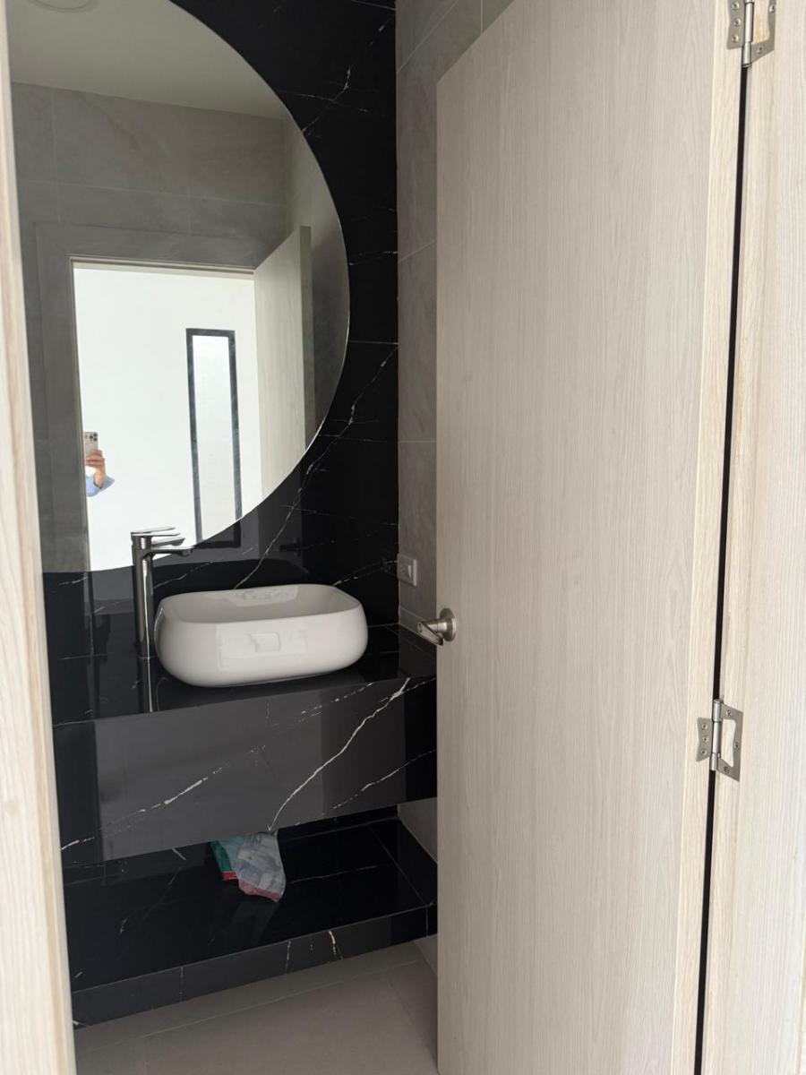 Casa de Estreno en Venta - Isla Celeste - Ciudad Celeste - Samborondón, Guayas — imagen 4