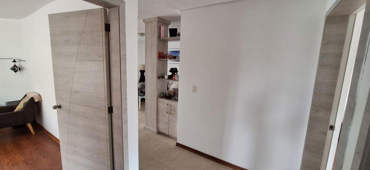 Cumbaya Bonito Departamento con Balcon en Santa Ines — imagen 7