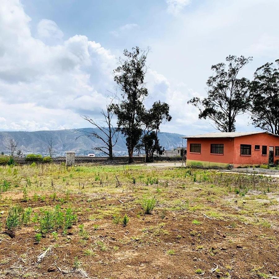 En Venta Terreno de 4.700 m² + Casa de 127 m² en San Antonio de Pichincha — imagen 7
