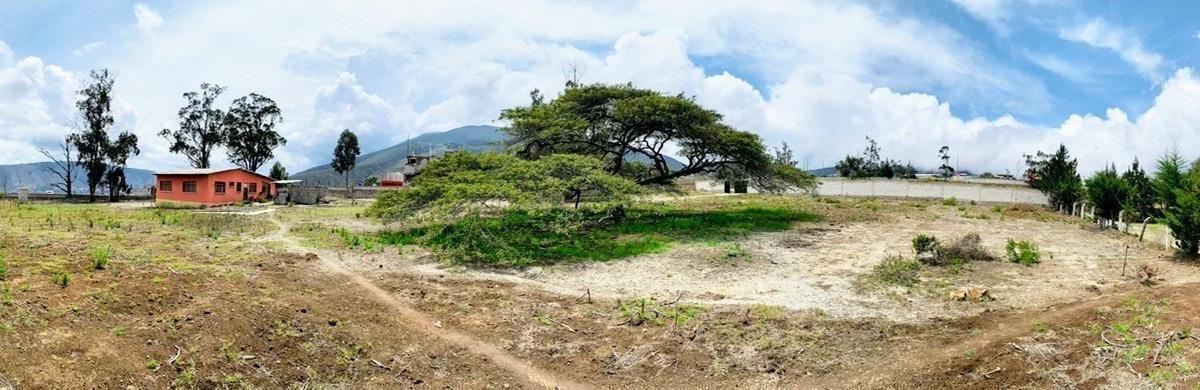 En Venta Terreno de 4.700 m² + Casa de 127 m² en San Antonio de Pichincha — imagen 4