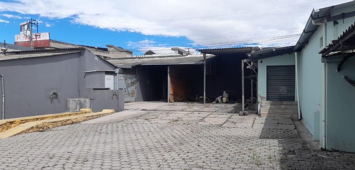 Espectac. Terreno y Galpon en Venta 4.142 m Total. Giselle Cel. 0993. 625.462 — imagen 10