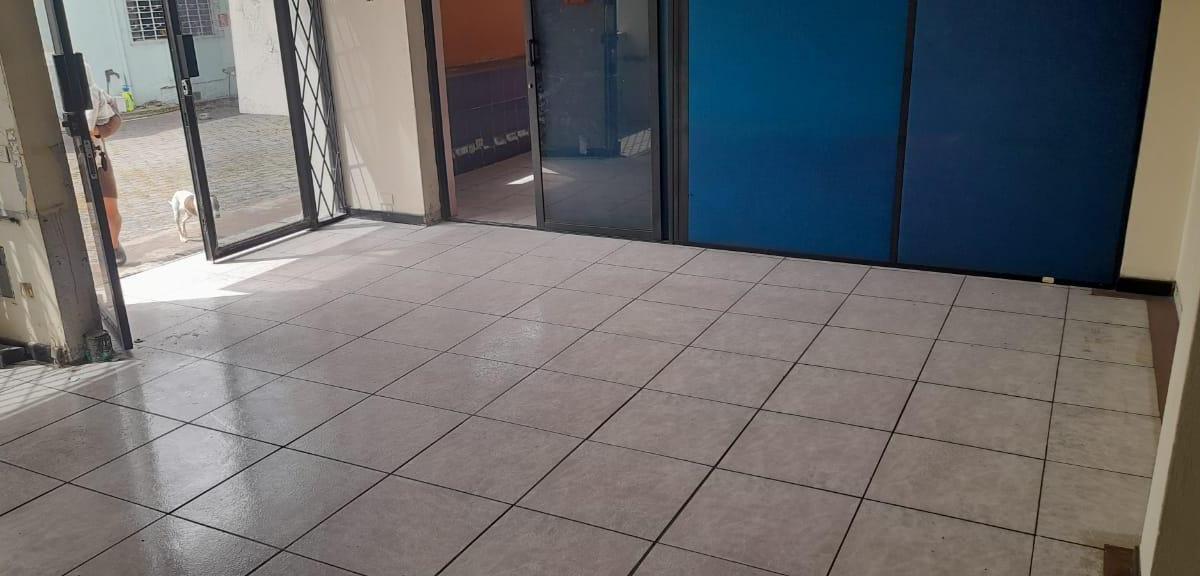 Espectac. Terreno y Galpon en Venta 4.142 m Total. Giselle Cel. 0993. 625.462 — imagen 4