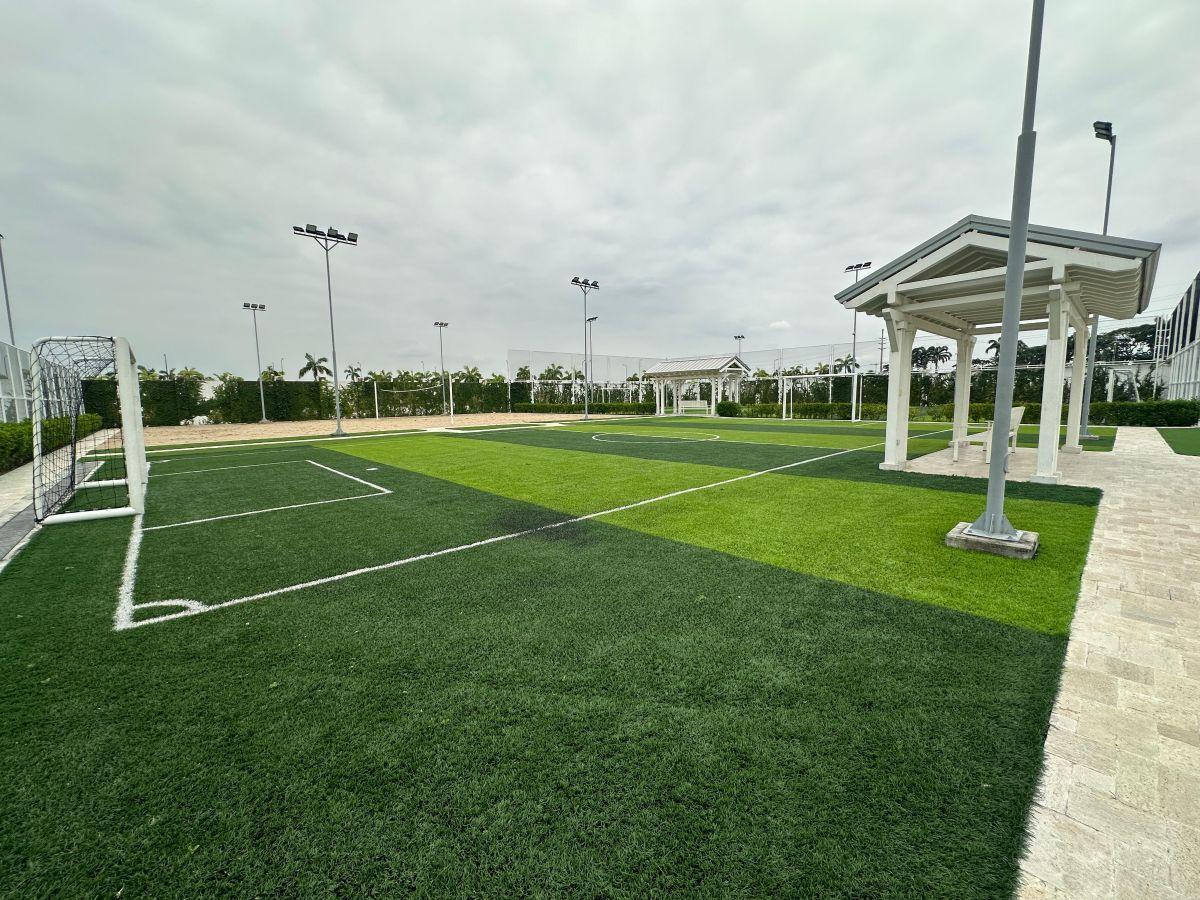 En Venta Terrenos en Samborondón Km 9.5, Urbanización Aires Norte, Pasando Plaza Batan, Guayas — imagen 6
