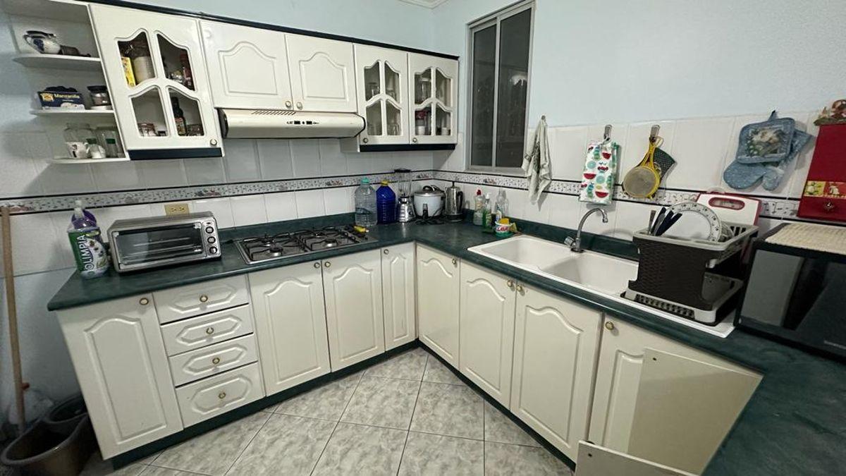 Venta Hermoso Departamento de 110 m² en Tonsupa — imagen 4
