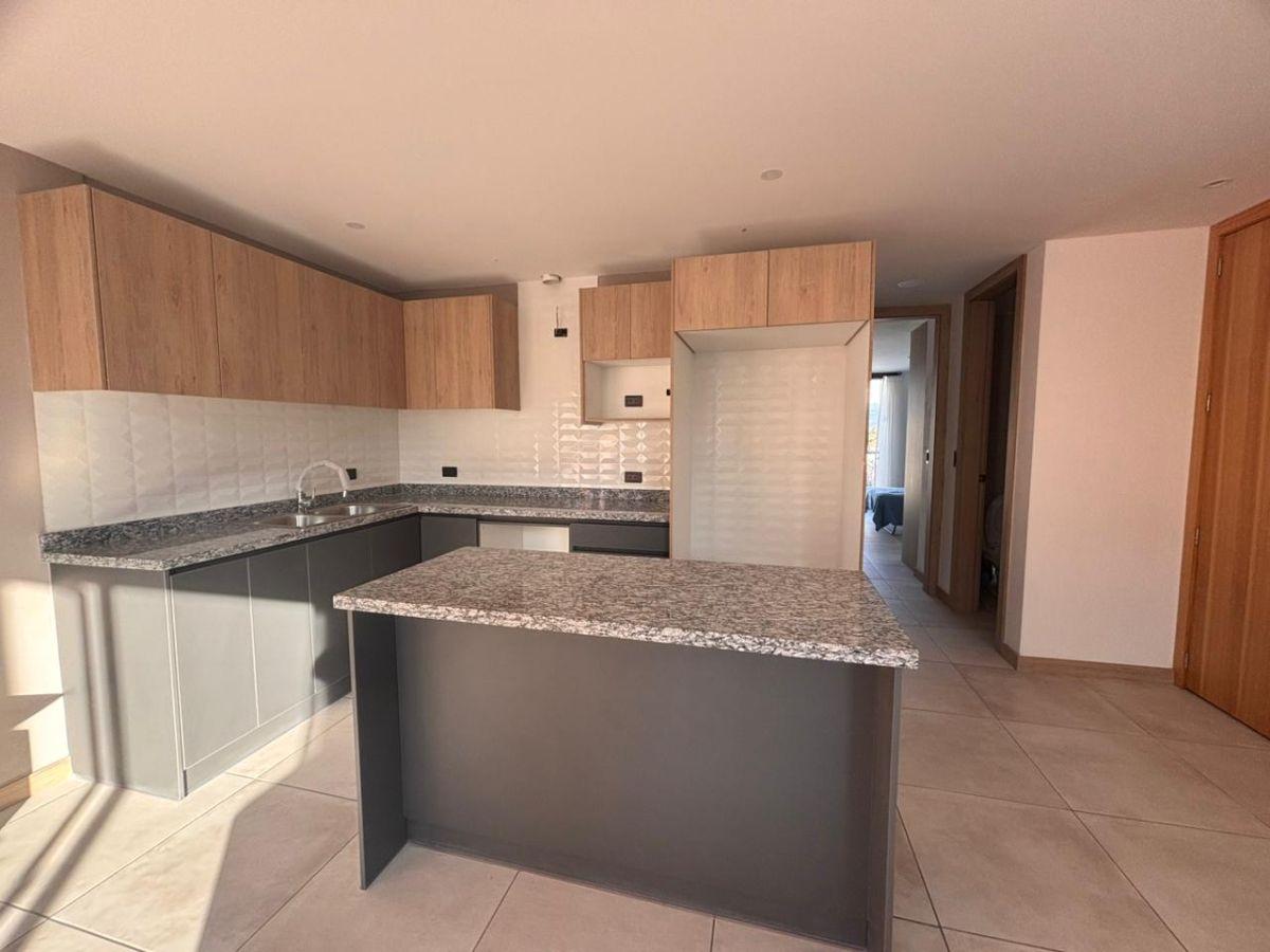 Departamento por Estrenar con Balcón en San Juan de Cumbayá — imagen 4