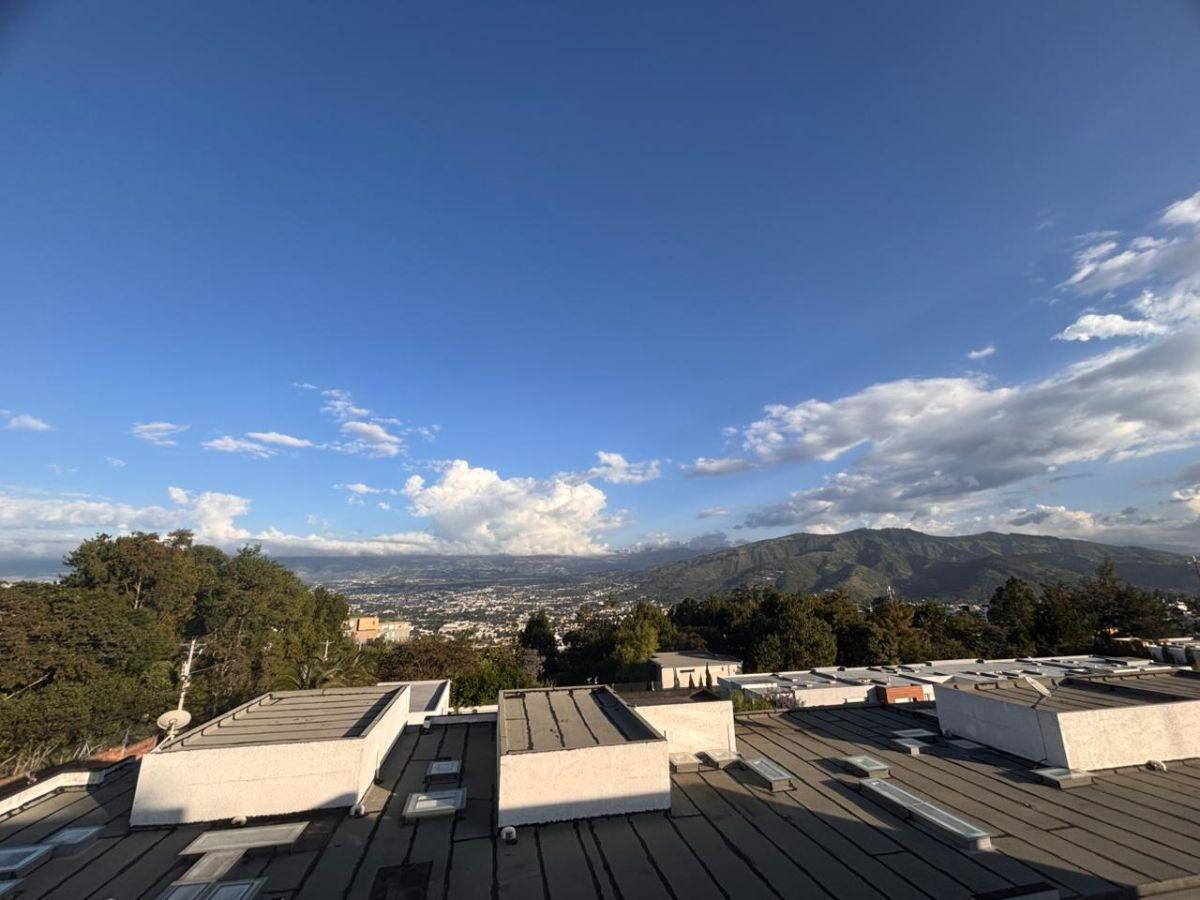 Vendo Departamento por Estrenar con Terraza en San Juan de Cumbayá — imagen 10