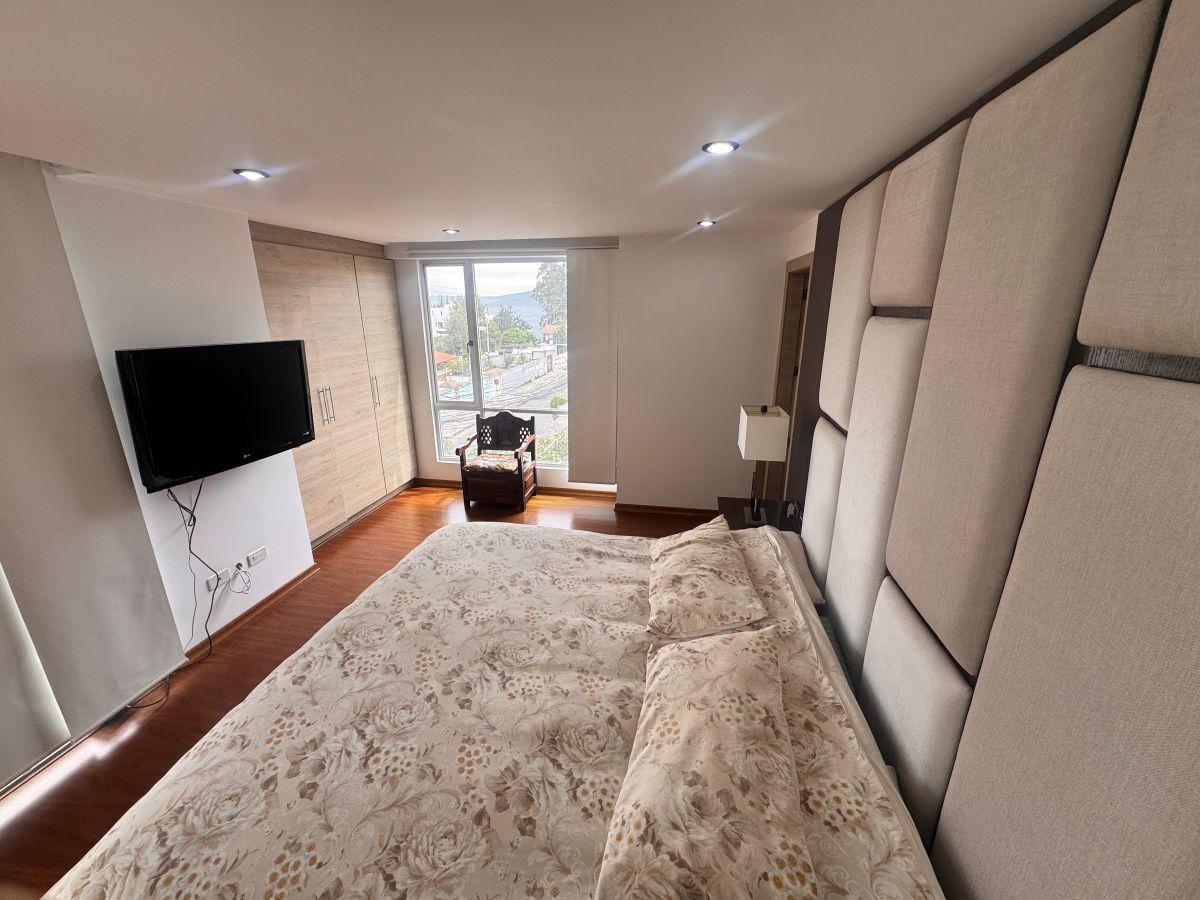 Departamento en Venta - 101 m² - 2 Habitaciones - Lomas de Monteserrin — imagen 4