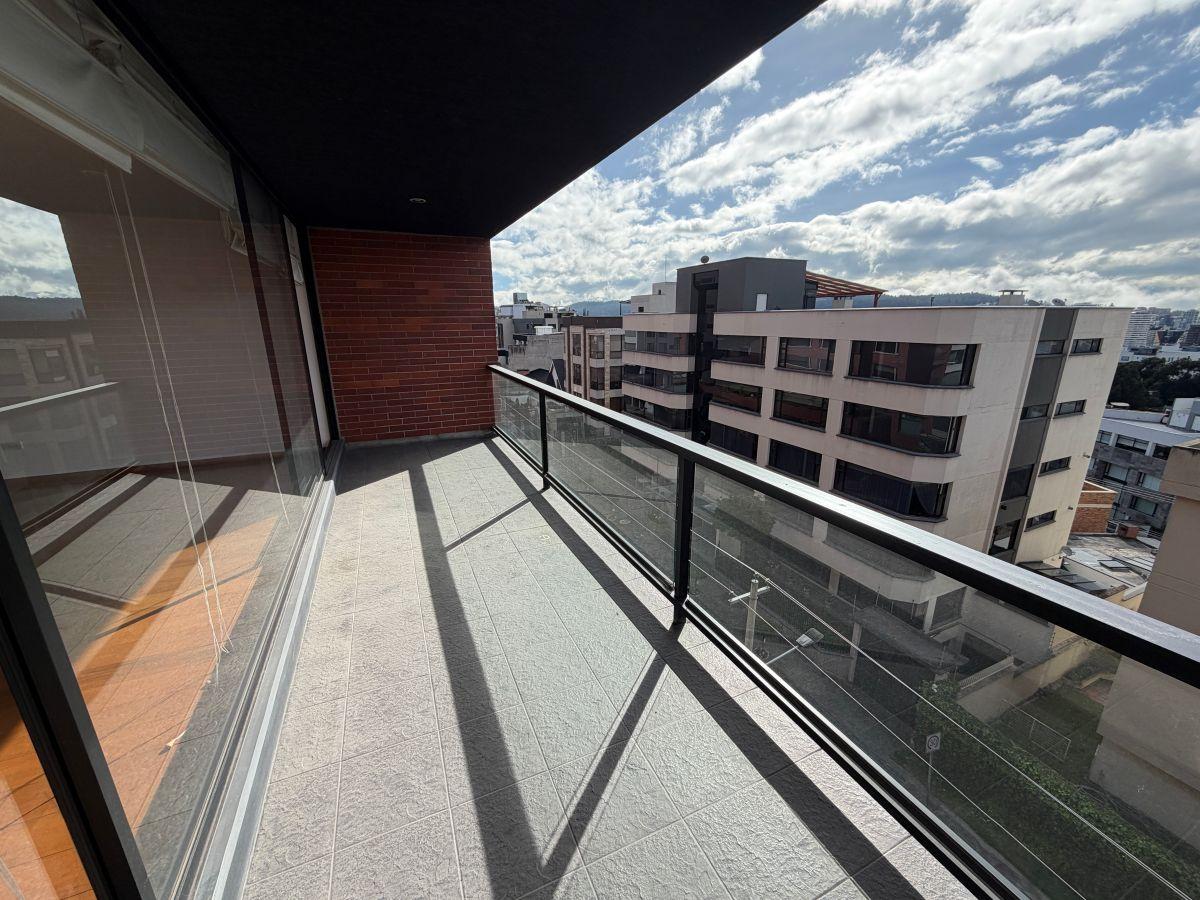Quito Tenis, Departamento de Venta con Vista Garantizada — imagen 6