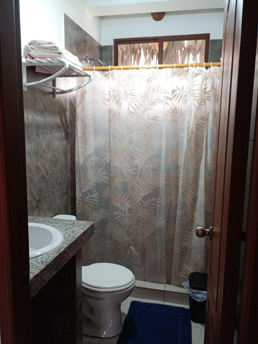 Se Vende Hermosa Casa Amoblada en Olon de 3 Habitaciones en Hacienda Olonche — imagen 3