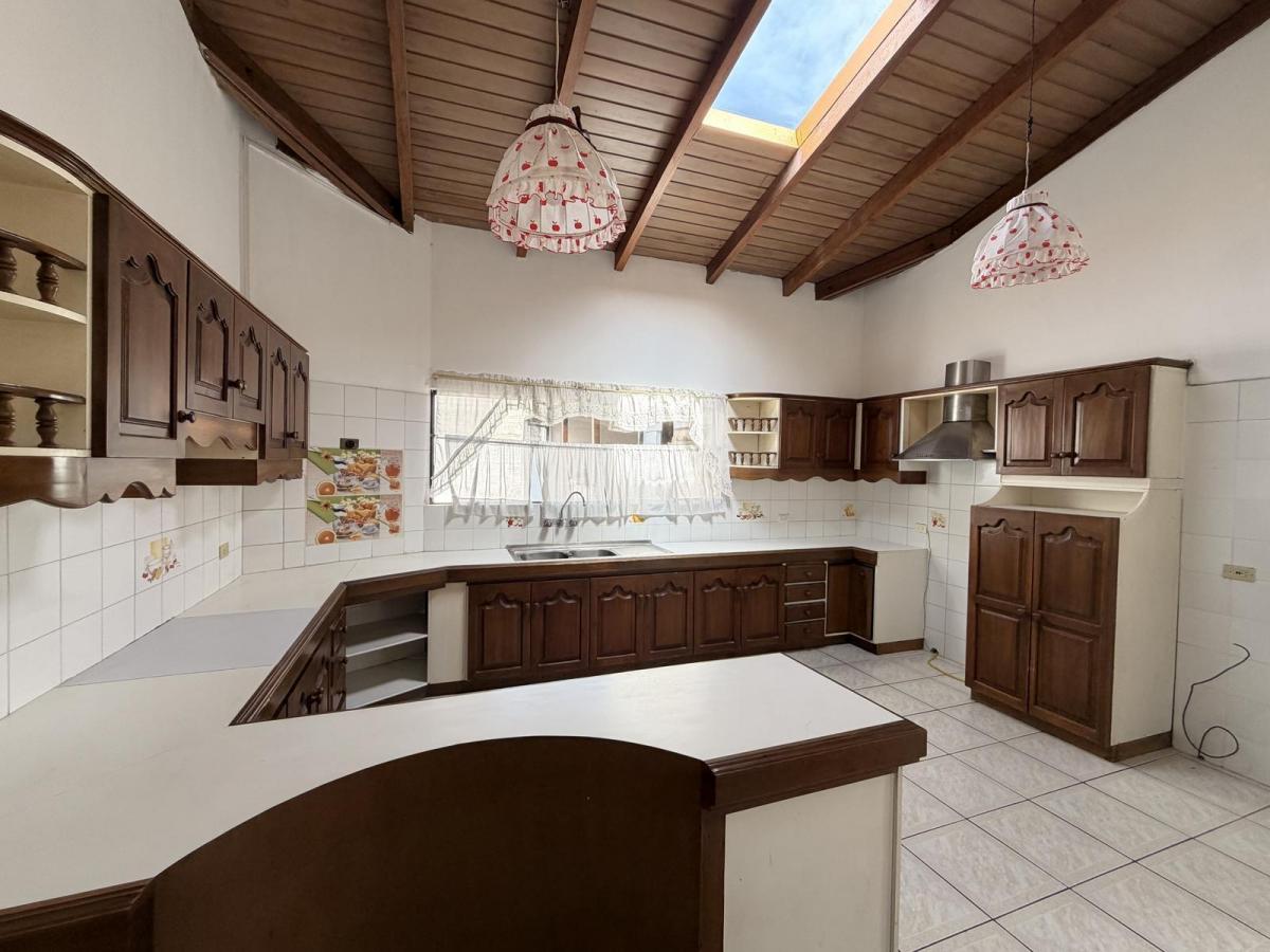 Conocoto / Residencia de Lujo / Calle: Fidel López - Ontaneda — imagen 10