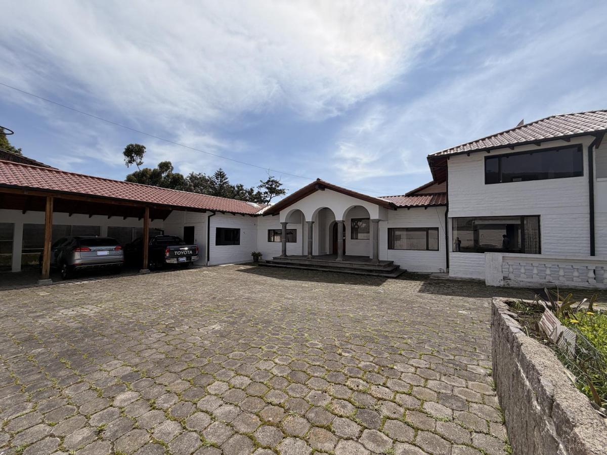 Conocoto / Residencia de Lujo / Calle: Fidel López - Ontaneda — imagen 9