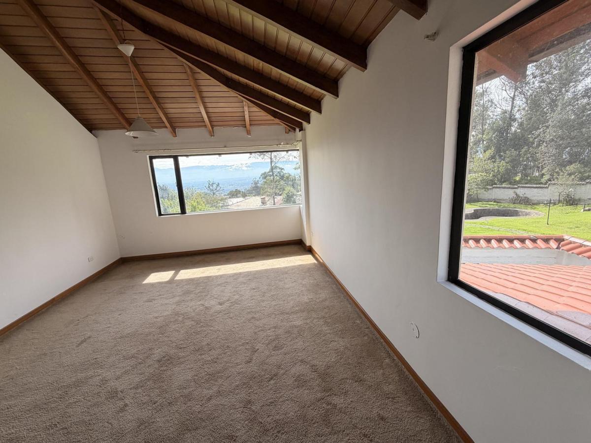 Conocoto / Residencia de Lujo / Calle: Fidel López - Ontaneda — imagen 4