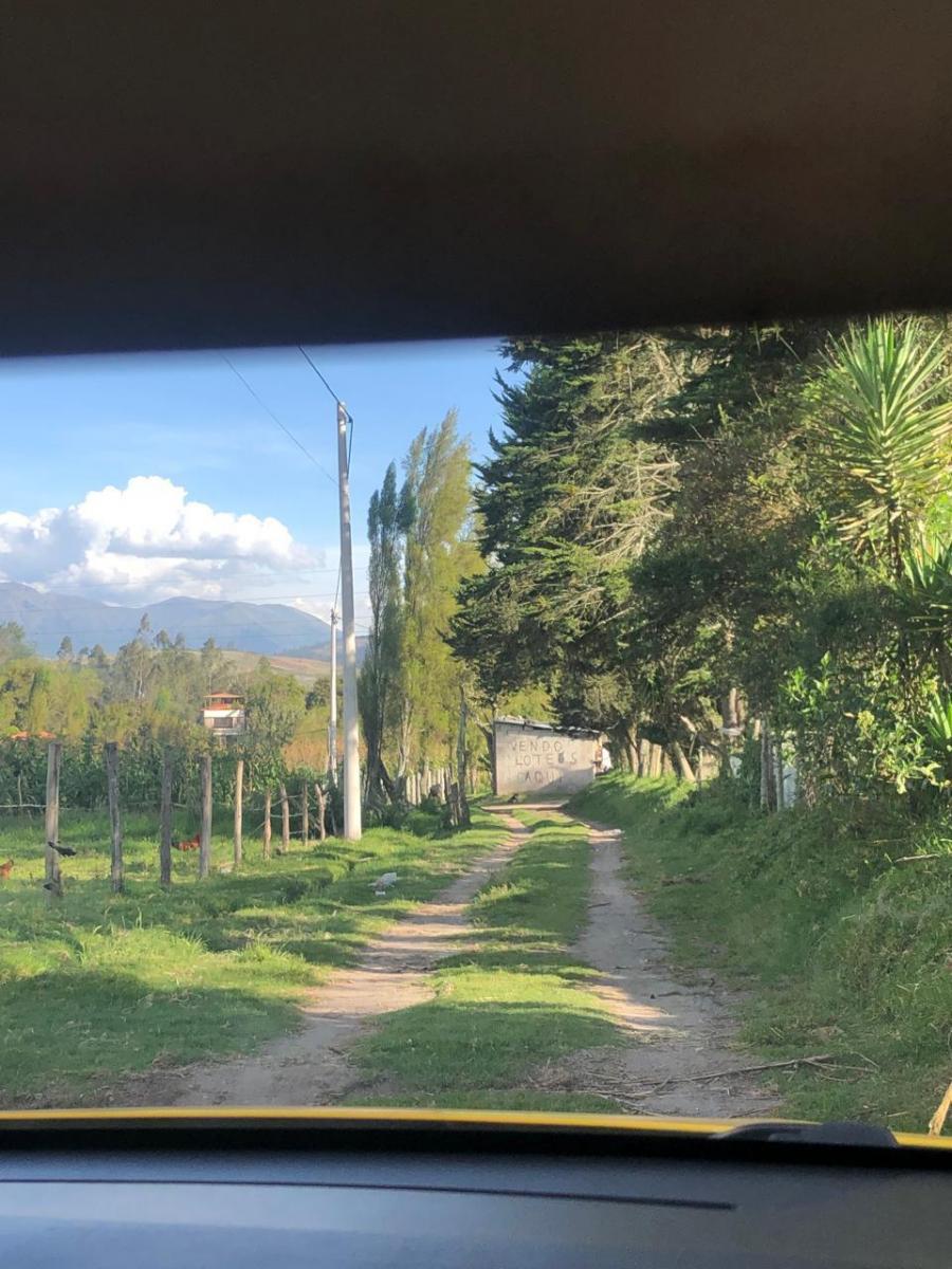 En Venta Bonito Lote de Terreno en Cotacachi, Imbabura — imagen 3