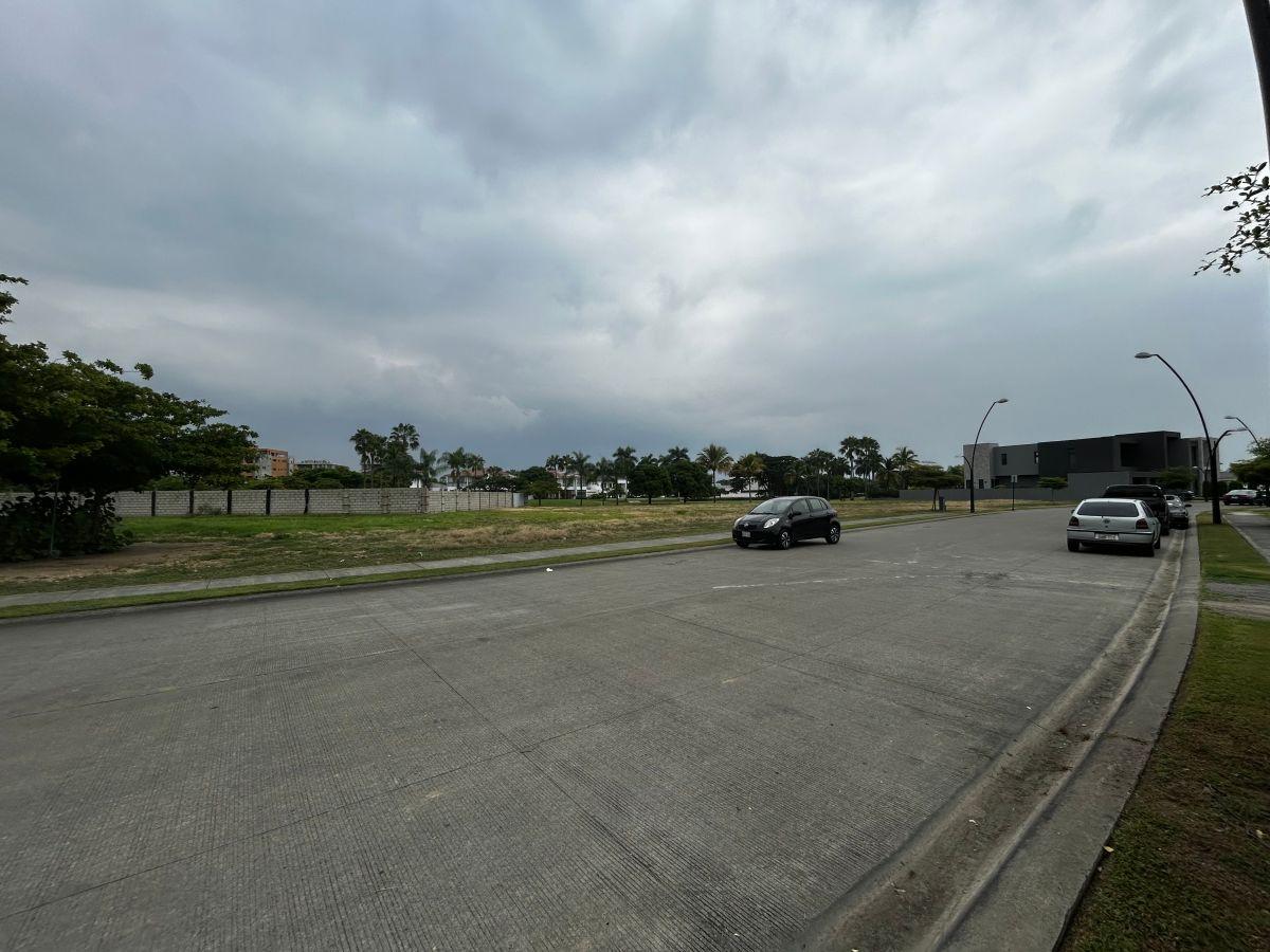 Terreno de 760 m² en Venta en Isla Mocolí, Guayas — imagen 5