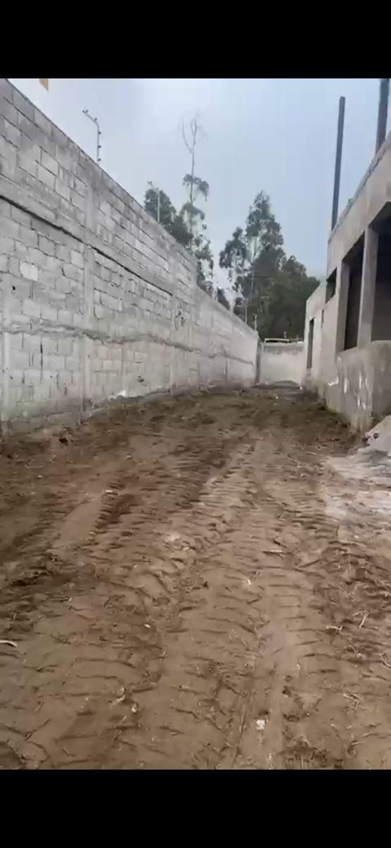 Terreno de 633 m² con Construcción en Obra Gris, Urbanización La Marca, Gran Oportunidad — imagen 8