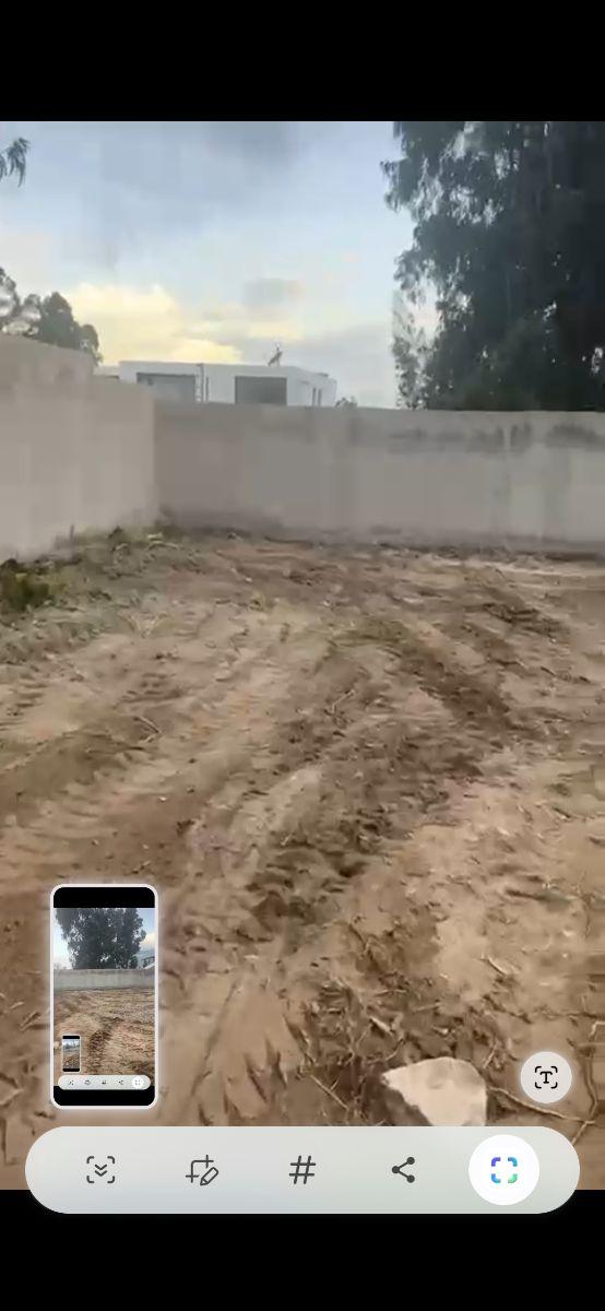 Terreno de 633 m² con Construcción en Obra Gris, Urbanización La Marca, Gran Oportunidad — imagen 4