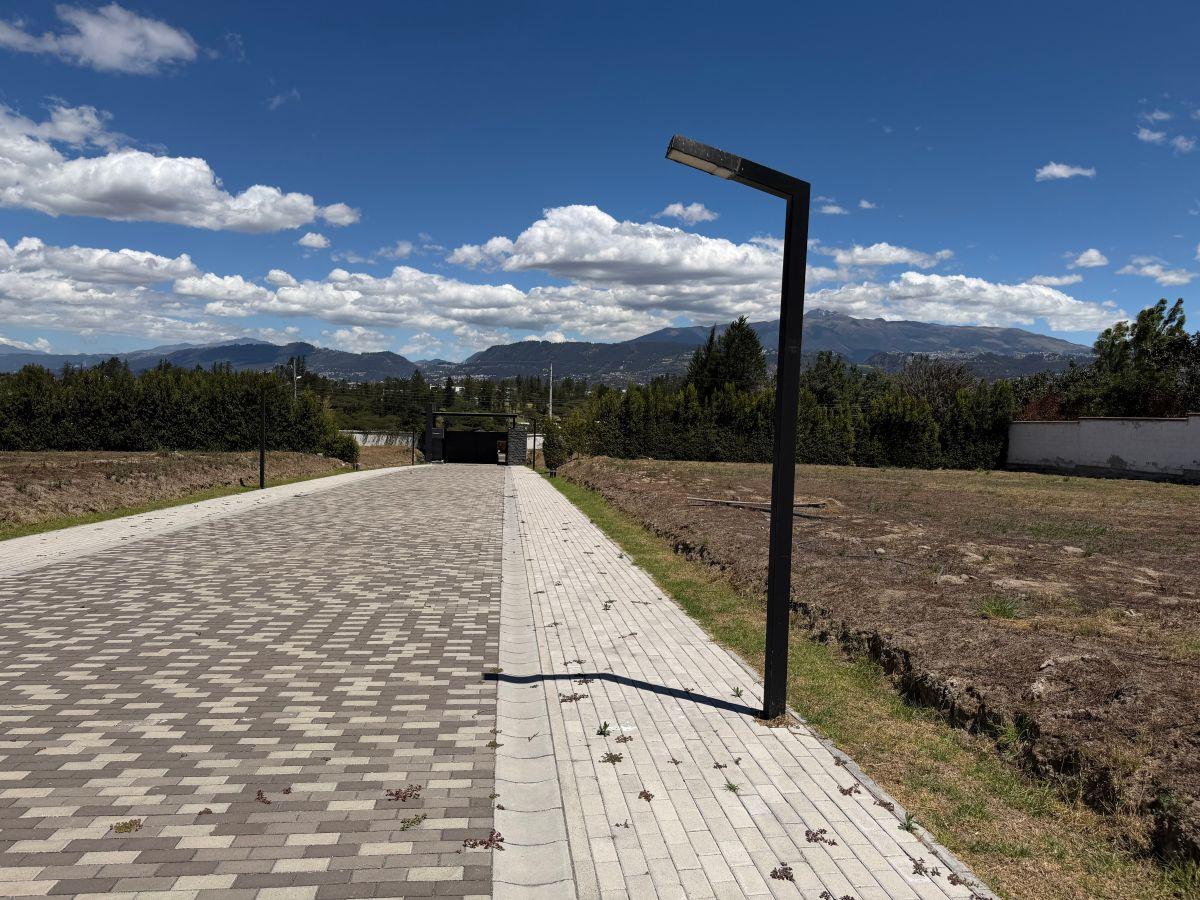 Terreno de 1070 m² en Venta en Puembo — imagen 10