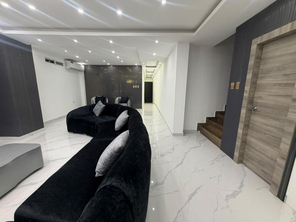 Edificio Residencial Premium en Venta | 14 Habitaciones | Vista Al Mar — imagen 9