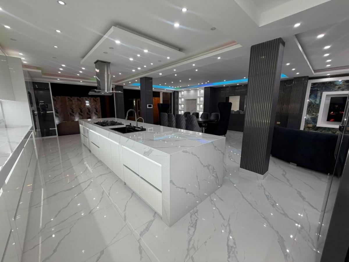 Edificio Residencial Premium en Venta | 14 Habitaciones | Vista Al Mar — imagen 5