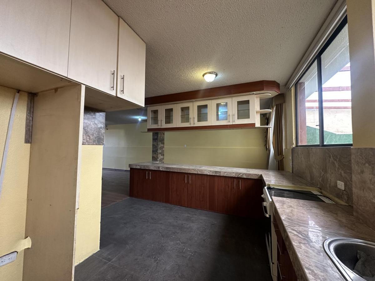 Venta de Casa Sector La Ofelia - Sector Comercial — imagen 7