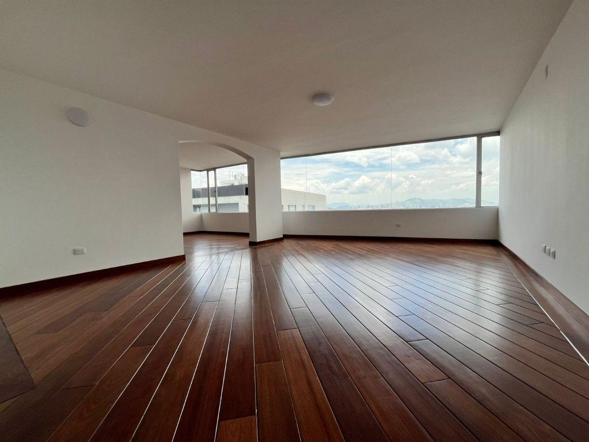 Exclusivo Departamento Completamente Remodelado 300 m² Quito Tenis — imagen 7