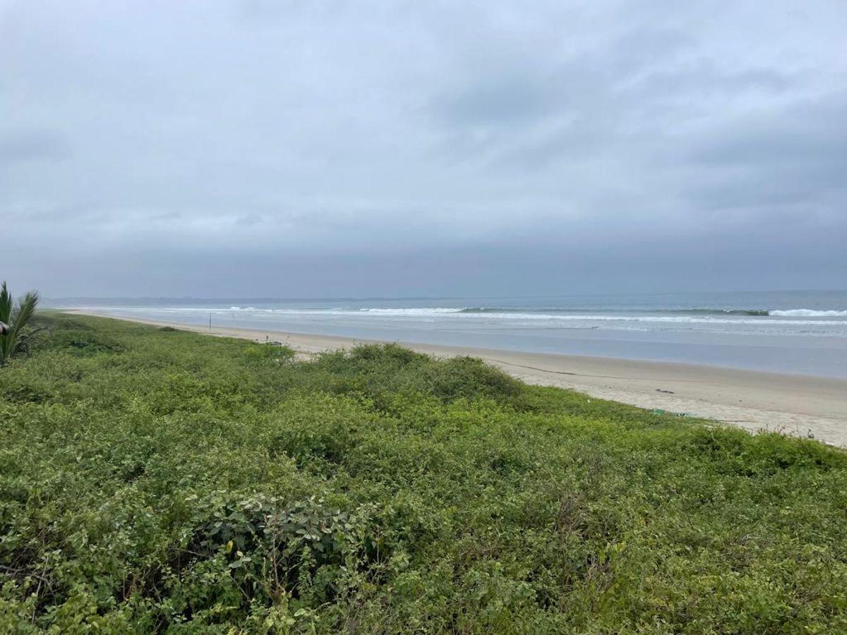 Vendo Terreno Frente Al Mar Entre Ayangue y Manglaralto Vista Islote El Pelado. Frente Playa 880 m — imagen 9