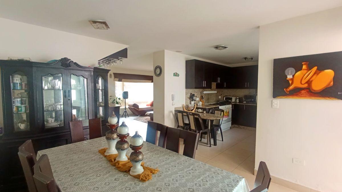 Casa en Venta en Sector San Gabriel, 3 Dorm., Patio, Conjunto con Piscina — imagen 7