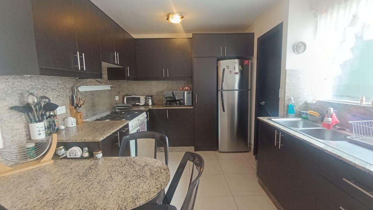 Casa en Venta en Sector San Gabriel, 3 Dorm., Patio, Conjunto con Piscina — imagen 6