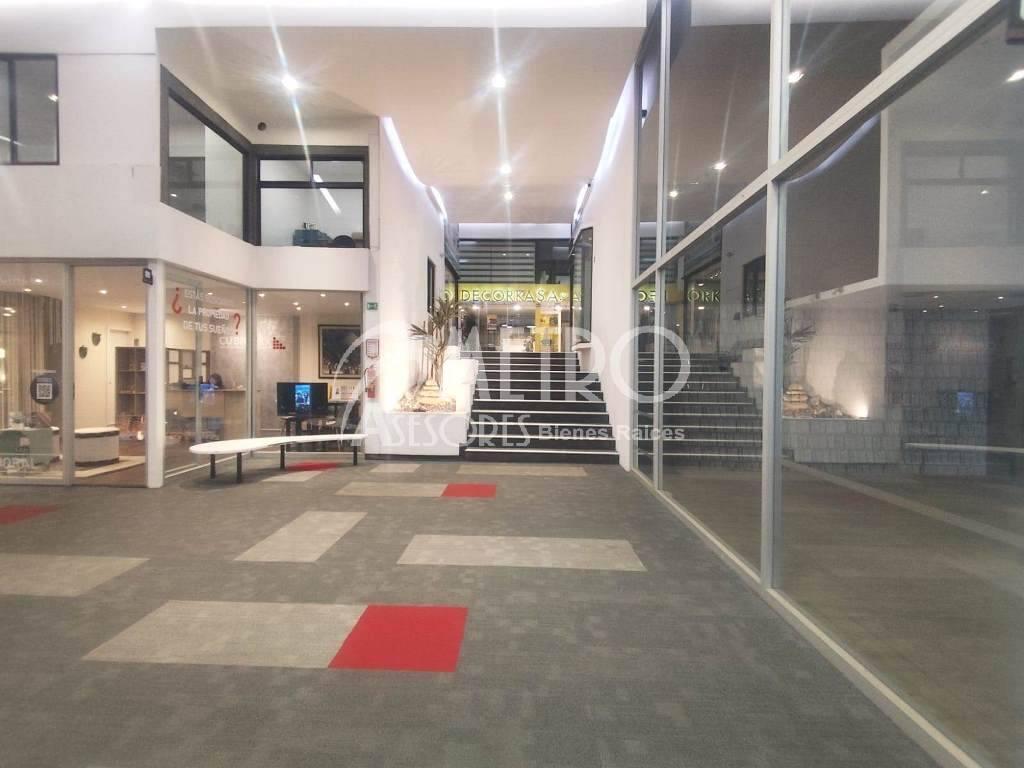 Local Comercial en Venta de 318 m C. C. Dicentro Sector El Bosque — imagen 7