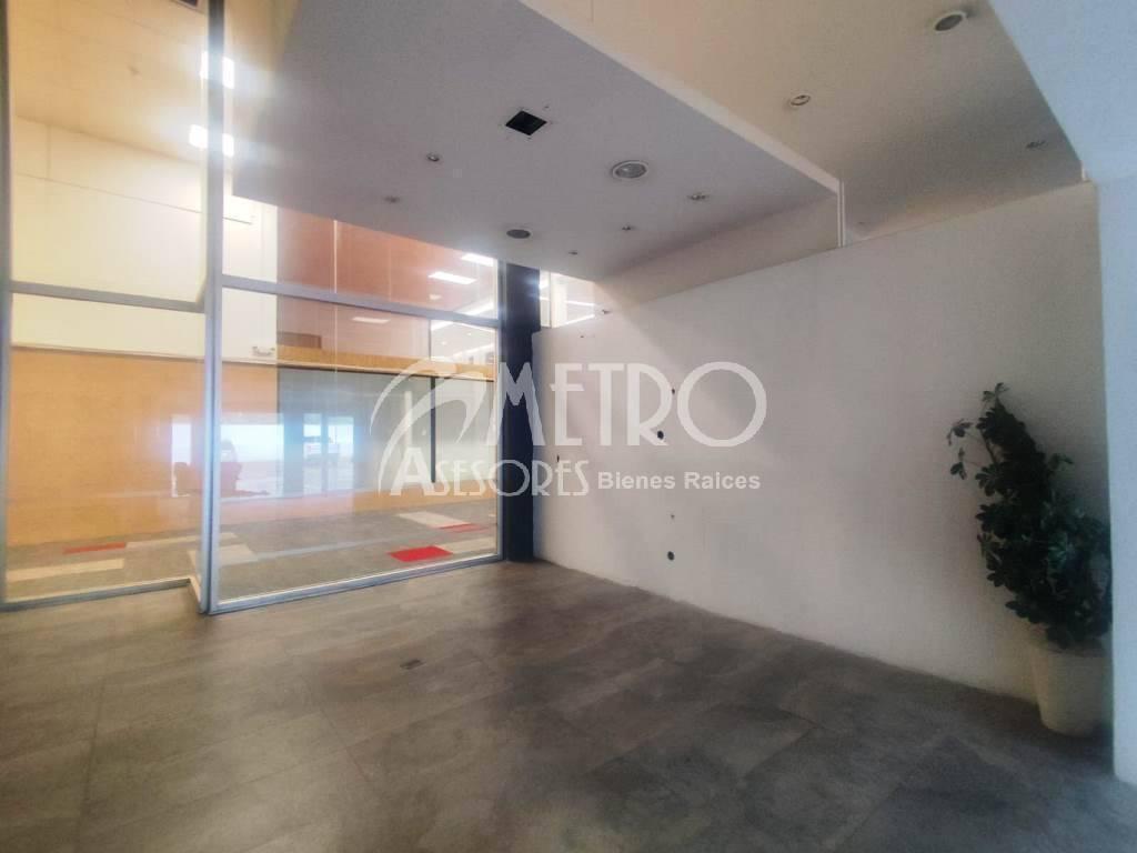 Local Comercial en Venta de 318 m C. C. Dicentro Sector El Bosque — imagen 6