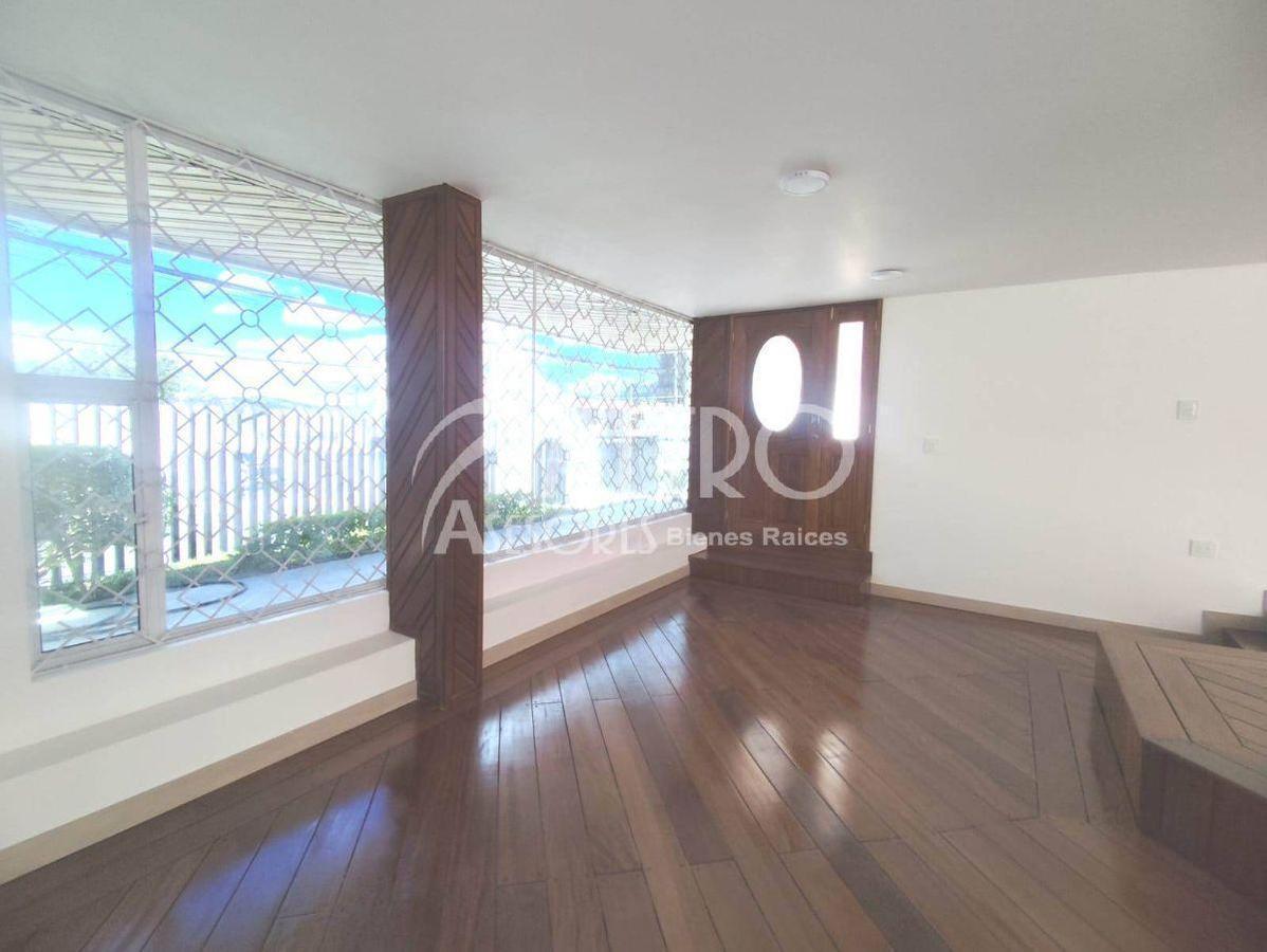 Consultorio en Alquiler 180 m² en Alquiler – Jipijapa — imagen 8