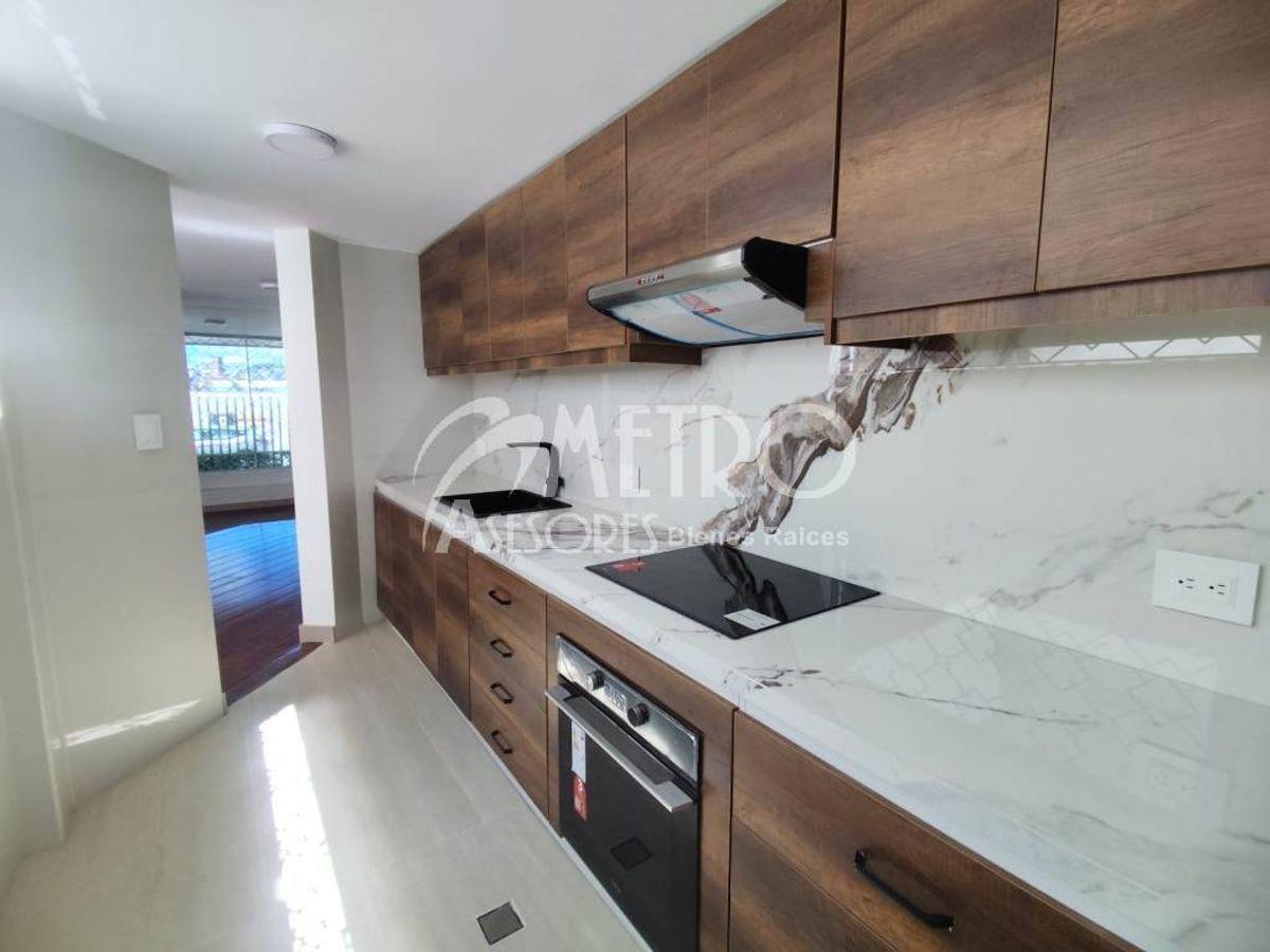 Consultorio en Alquiler 180 m² en Alquiler – Jipijapa — imagen 5