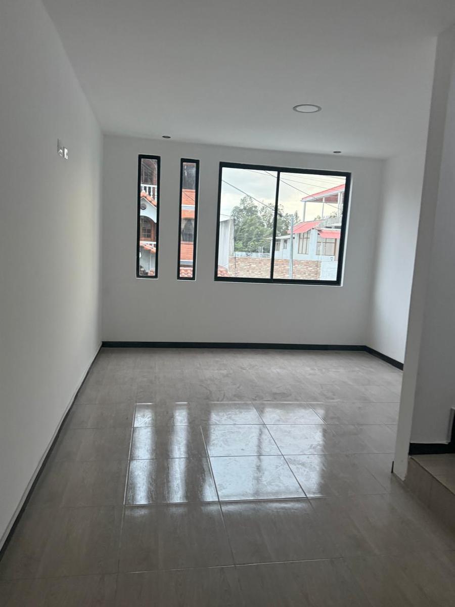 Hermosa Casa Urbanización El Manantial — imagen 3