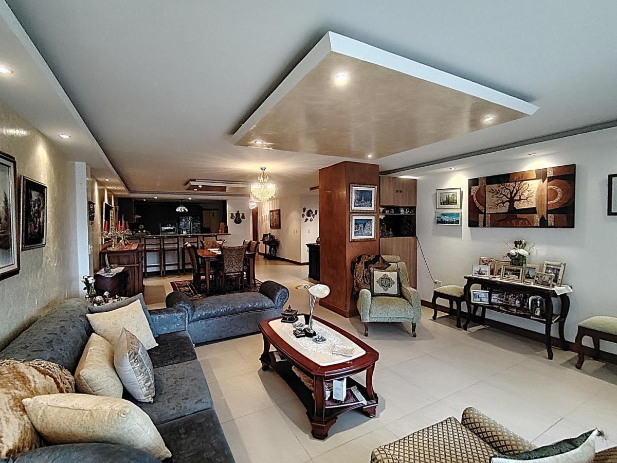 Venta Amplio Departamento 3 Dorm., Terraza con Vista a La Mucha Naturaleza Sector Nayon Tanda — imagen 6