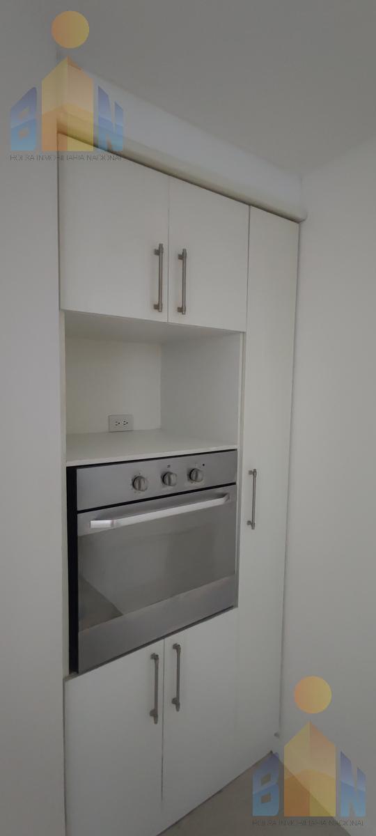 Rento 3 Habitaciones,3 Baños Sierra del Moral, Seguridad — imagen 3