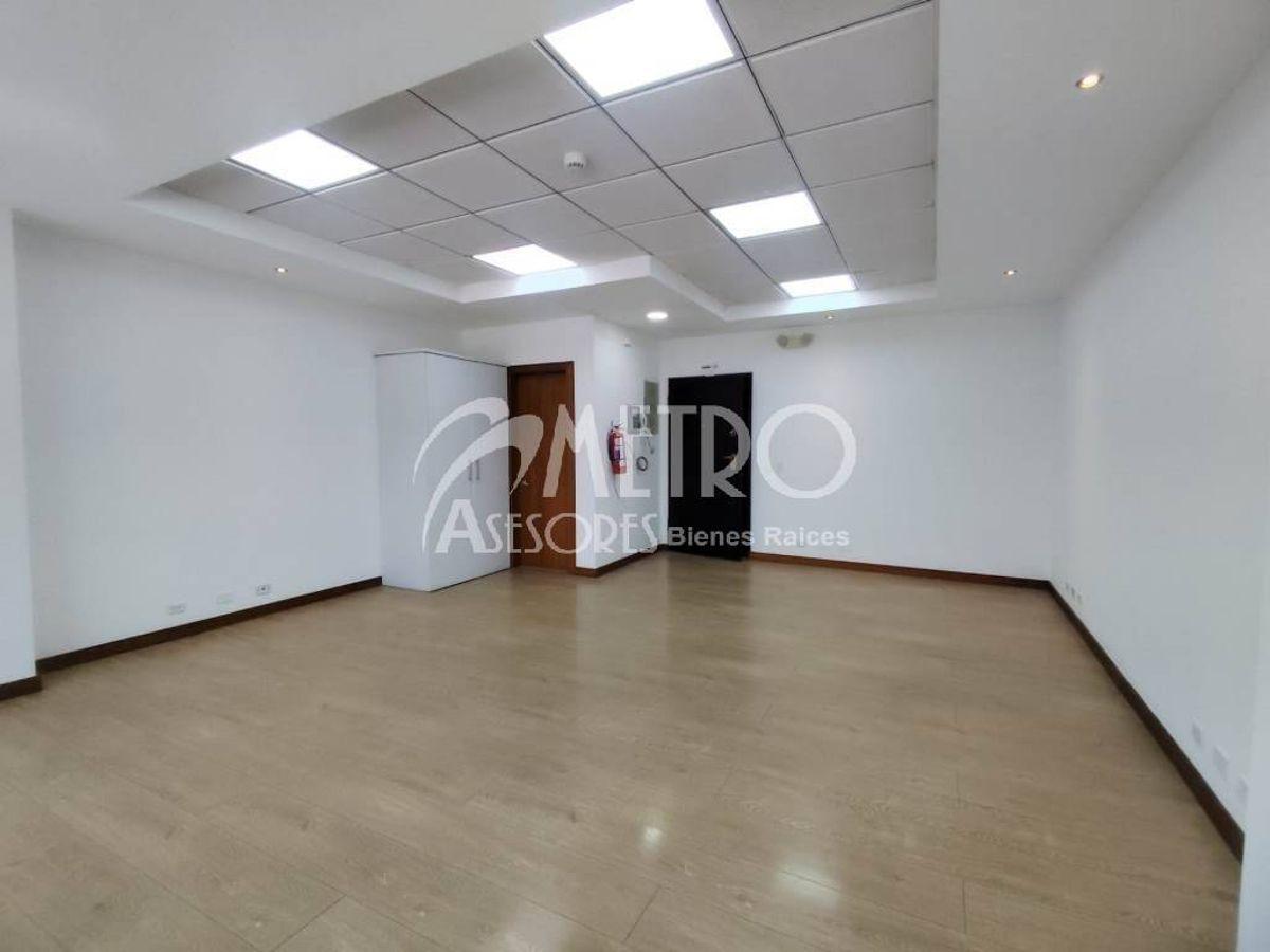 Hermosa Oficina 56 m² en Venta en Sector El Batán — imagen 3