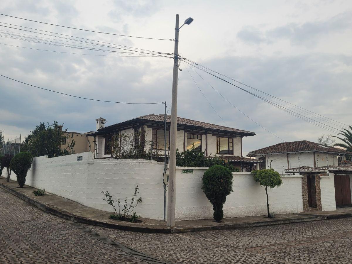 Casa de Venta, Puembo, 4 Dorm., Terreno: 605 m — imagen 10