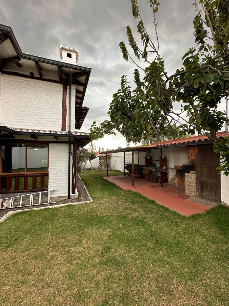 Casa de Venta, Puembo, 4 Dorm., Terreno: 605 m — imagen 9