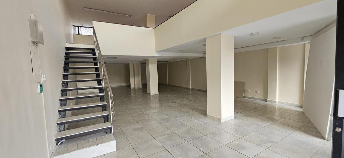 Local en Venta con Inquilino en El Batán | Renta $900/mes — imagen 4