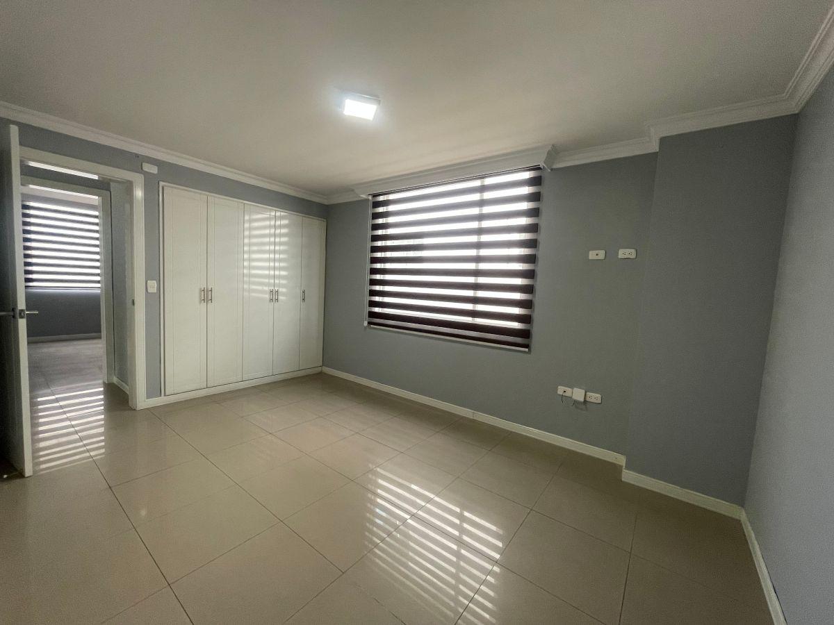 Departamento de Venta con Terraza - Ponceano 3 Hab,196 m² — imagen 4