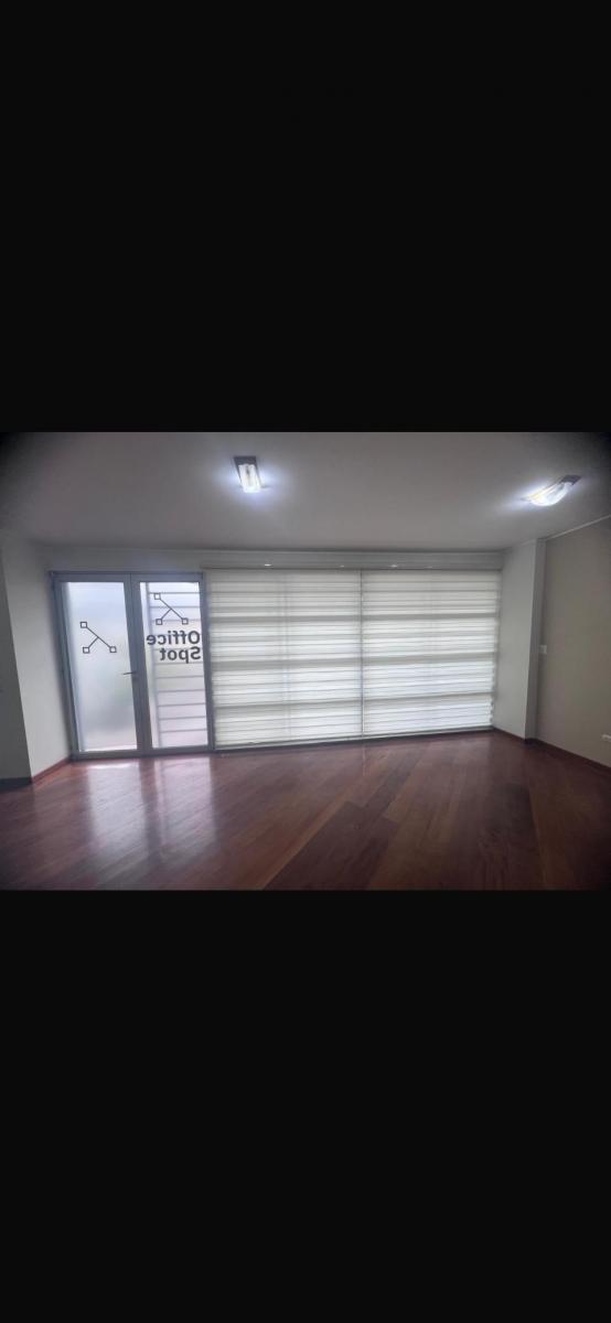 Vendo Local Comercial Planta Baja. 60 m². Sector Quicentro. El Comercio — imagen 10