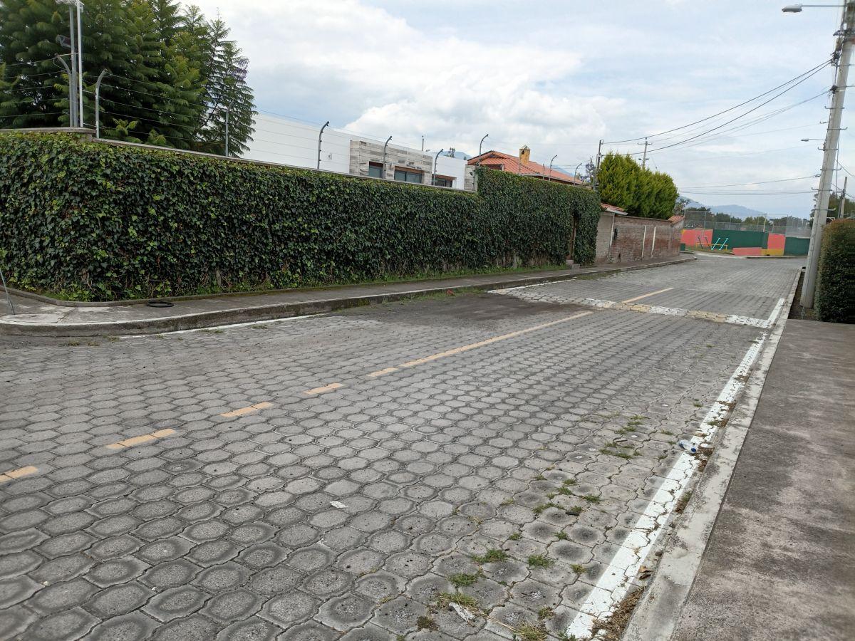 Se Vende Bonito Lote de 1.017 Mt, Totalmente Plano Sector Hilacril en Tumbaco — imagen 7